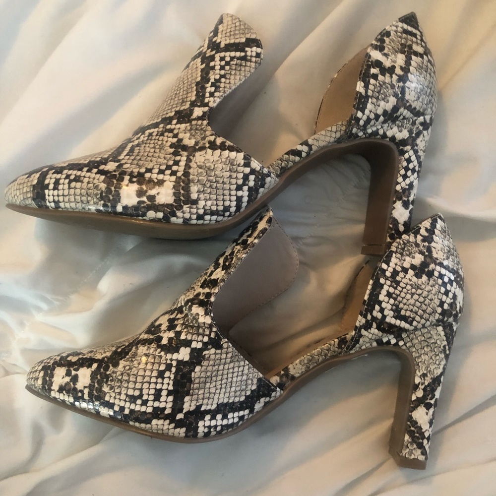 Snakeskin Pointed Toe Heels Pumps